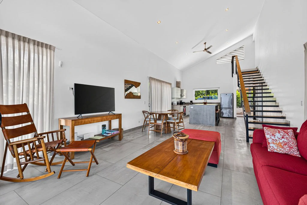 Villa Palmera: Ocean View Home for Sale in Playa Potrero, Costa Rica - Gallery image 4
