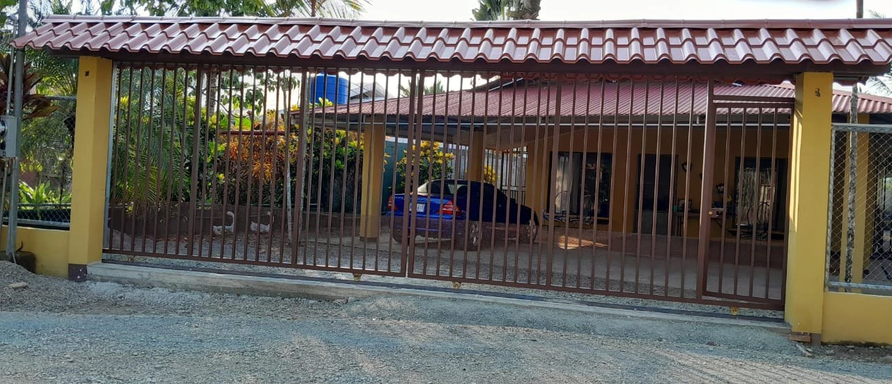 Casa Tranquilidad Quepos: Located just minutes from the center of Quepos and Manuel Antonio - Gallery image 3