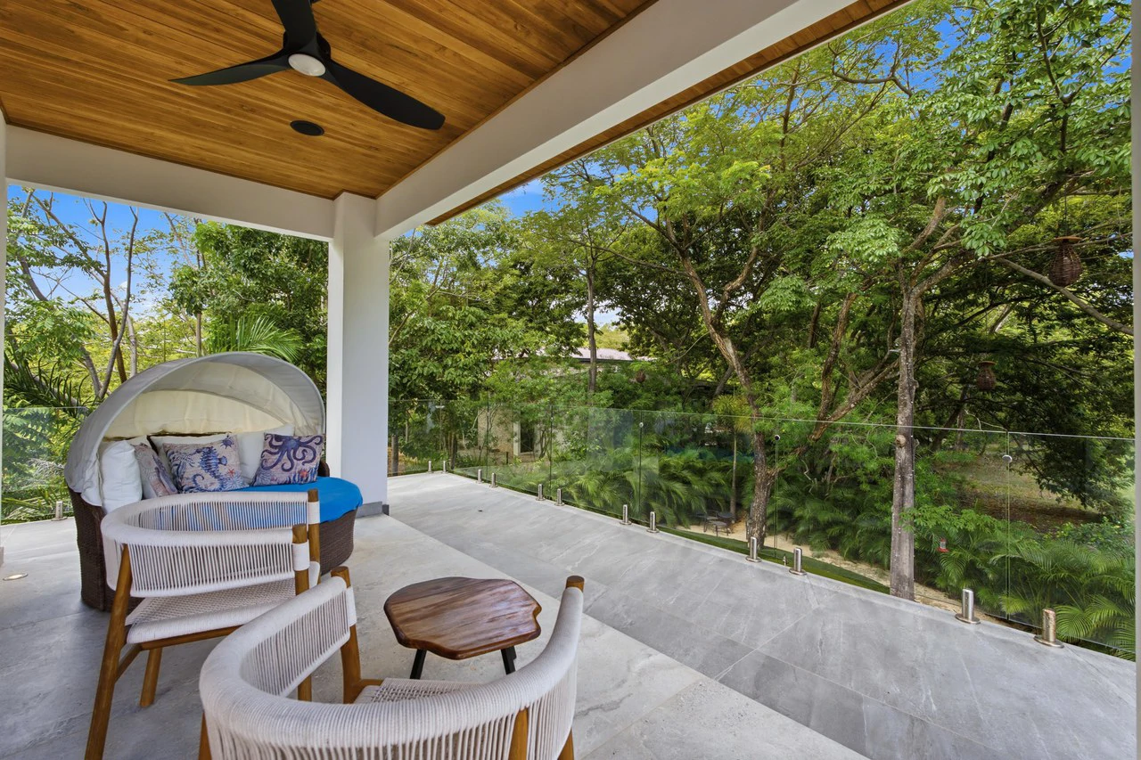 Casa La Ola Perfecta: Luxury 5-Bedroom Home with Pool Near the Beach in Hacienda Pinilla - photo 27