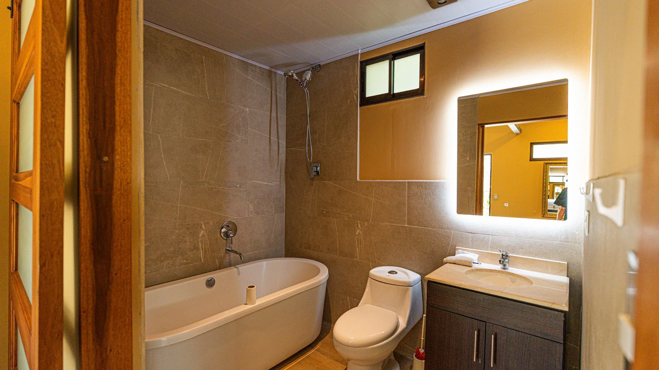 Riverfront Mushroom Farm & Private Waterfall Residence in Orosi - Gallery image 26