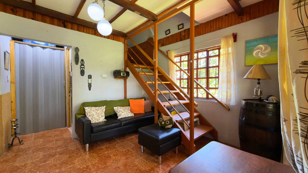 Countryside House For Sale in Cajon - Gallery image 6