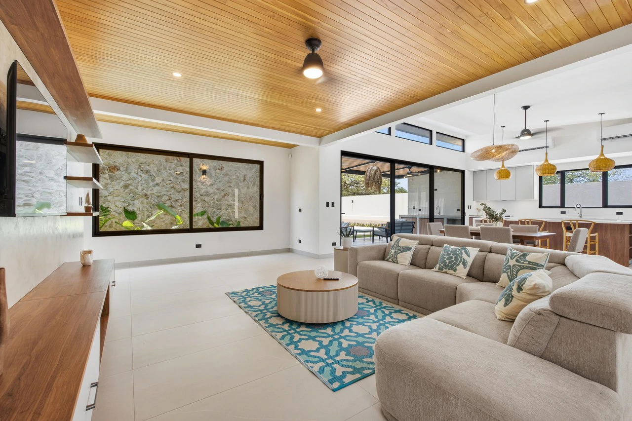 Villa Fresno: Newly Completed Contemporary Home with Private Pool Near Playa Avellanas - Gallery image 5