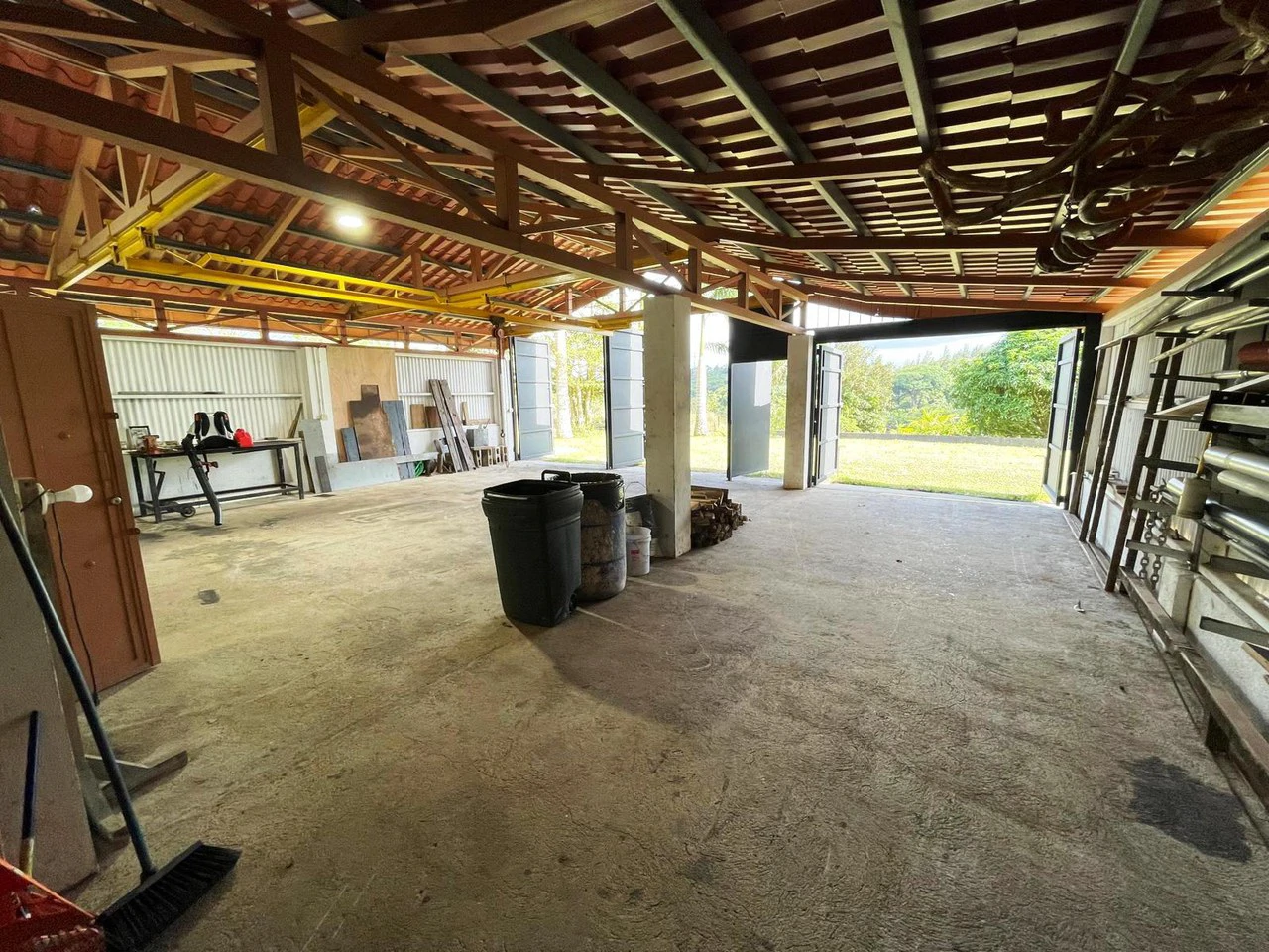 VILLA CANASOL : Lake View Home with Pool, Garage and Workshop - Gallery image 44