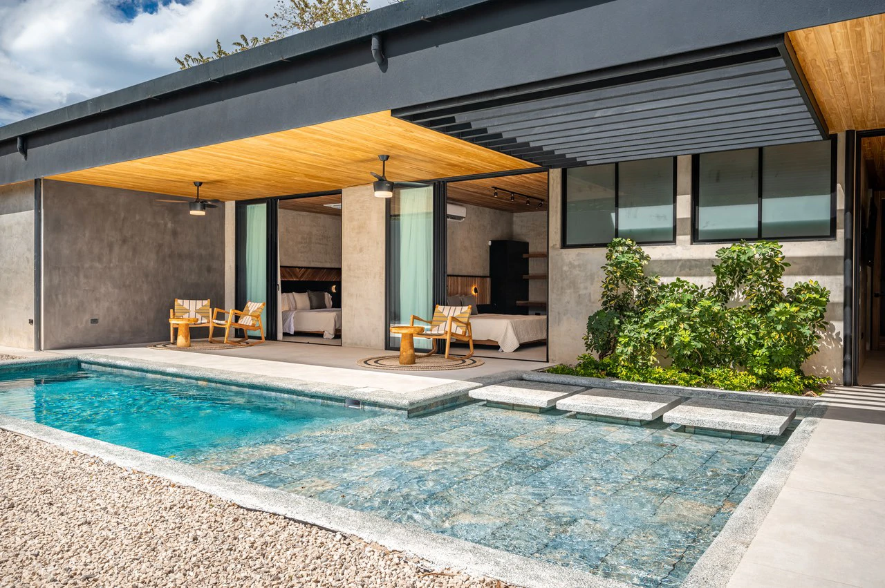 Casa Uchuva: Architectural Harmony of Wood, Stone, and Light - Gallery image 26
