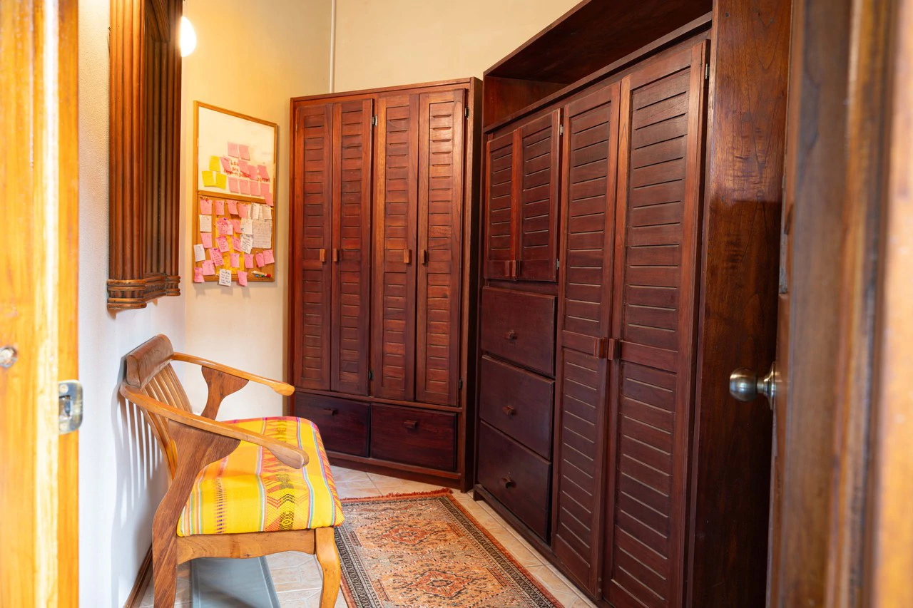 Stunning Tropical Home in Gated community with Hundreds of fruit trees: Mountain House For Sale in Naranjito - Gallery image 20