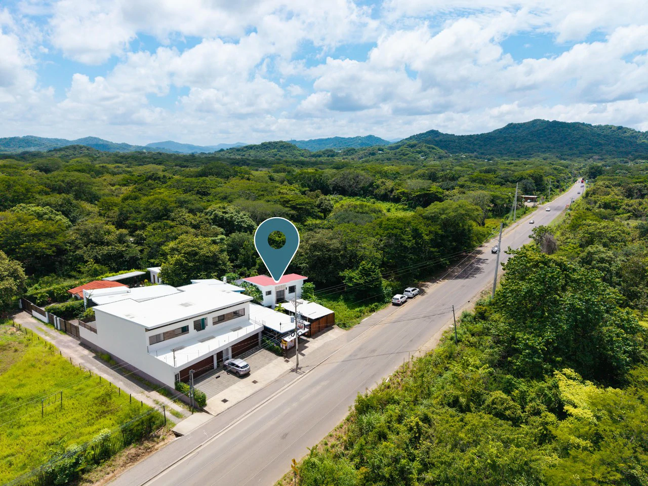 Rare Residential + Commercial: Investment Combo on Key Corridor - Gallery image 27