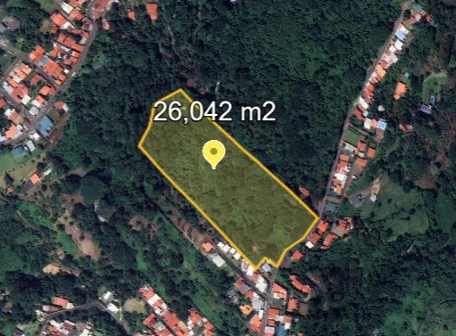 Hot Market: 2.6 Ha for Residential Development in the heart of the action! - Gallery image 5
