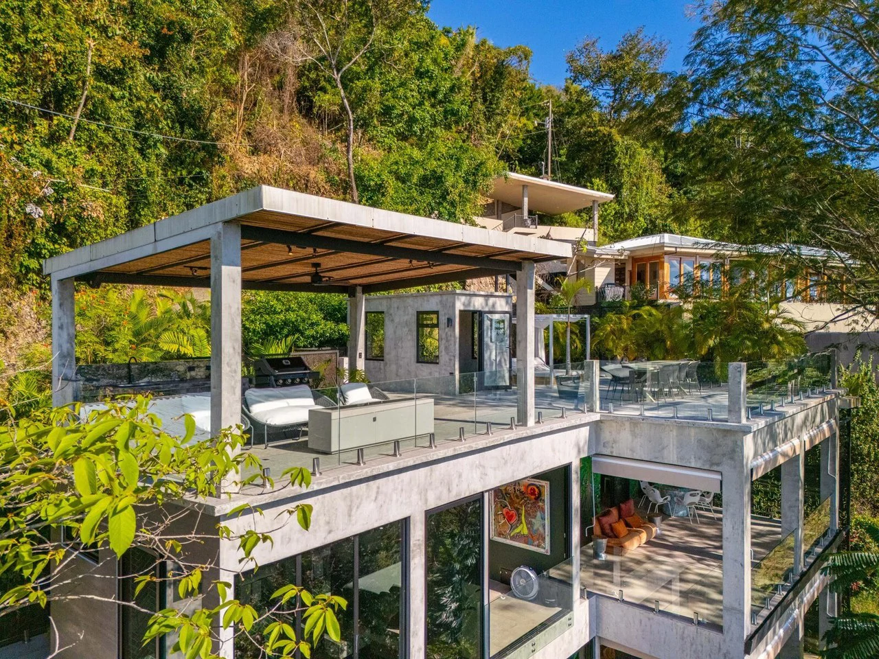 Casa Moon Diablo: Iconic Ocean View Luxury Estate with Infinity Pool, Rooftop Patio, Gym & Sauna in Manuel Antonio - Gallery image 22