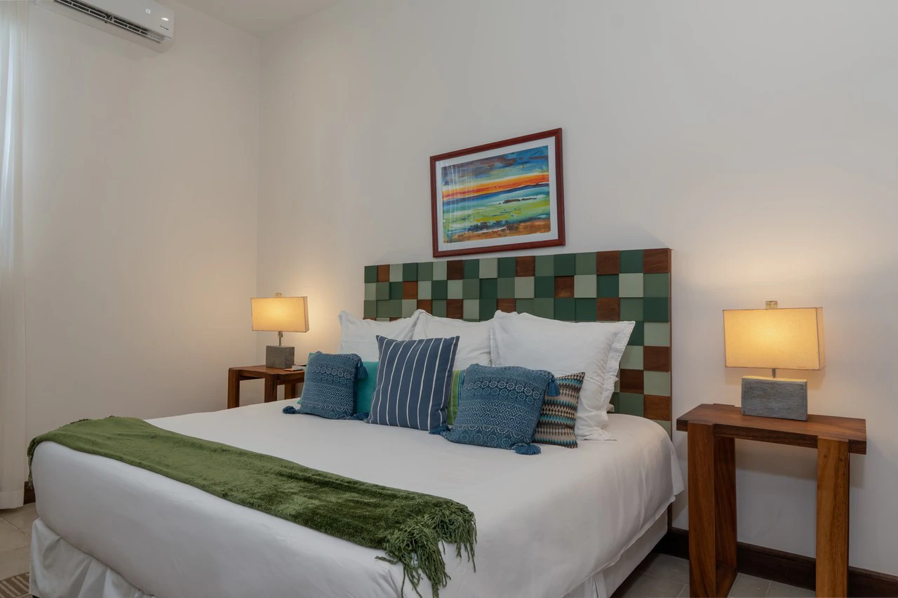 Casa Acuarela: Steps from the Beach & Beach Club, Impeccable 4-Bedroom Home in Las Catalinas - Gallery image 18