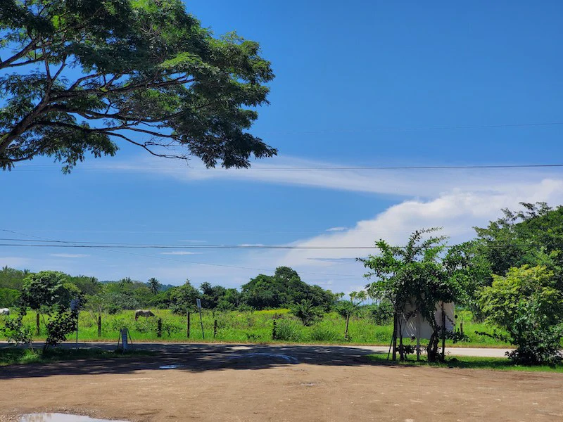Vista Campo Samara: Unique opportunity to buy a lot with an amazing view close to the center of Samara, perfect for any kind of business - Gallery image 14
