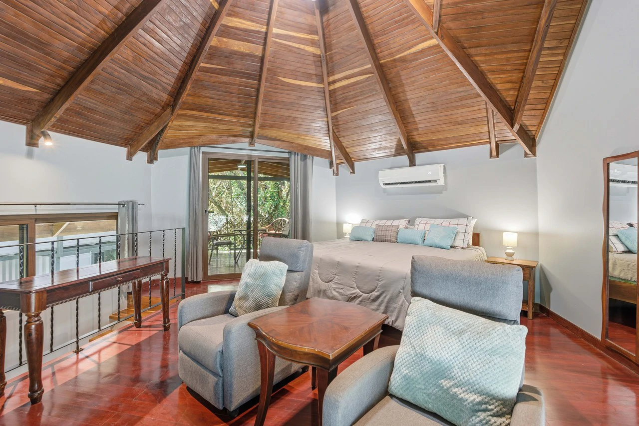 Bougainvillea Tropical Bungalows: Income-Producing Coastal Property – 25% down Owner Financing - Gallery image 20