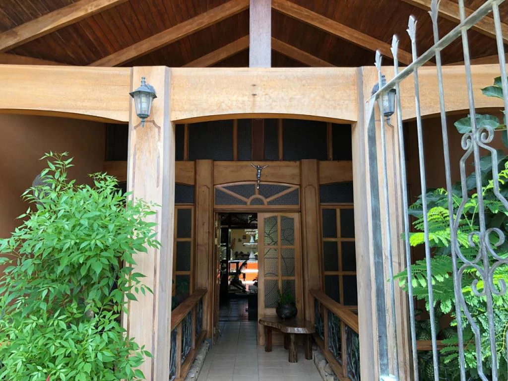 Luxury House for Sale in Liberia, Guanacaste, Costa Rica – Prime Location and Exclusive Design - Gallery image 17