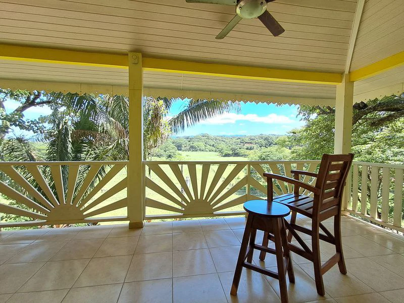Casa Alaska: Charming Costa Rica Home with Pool, Rancho & Nature Views, Just 10 Minutes’ Walk to the Beach - Gallery image 16
