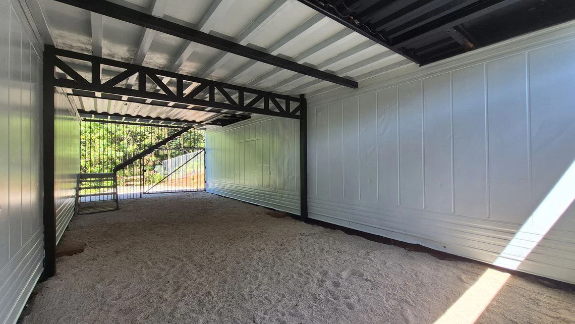 Casa Flex: Modern Tropical Container Home with Spectacular Ocean Views – 85% Completed, Ready to Finish Your Way - Gallery image 9