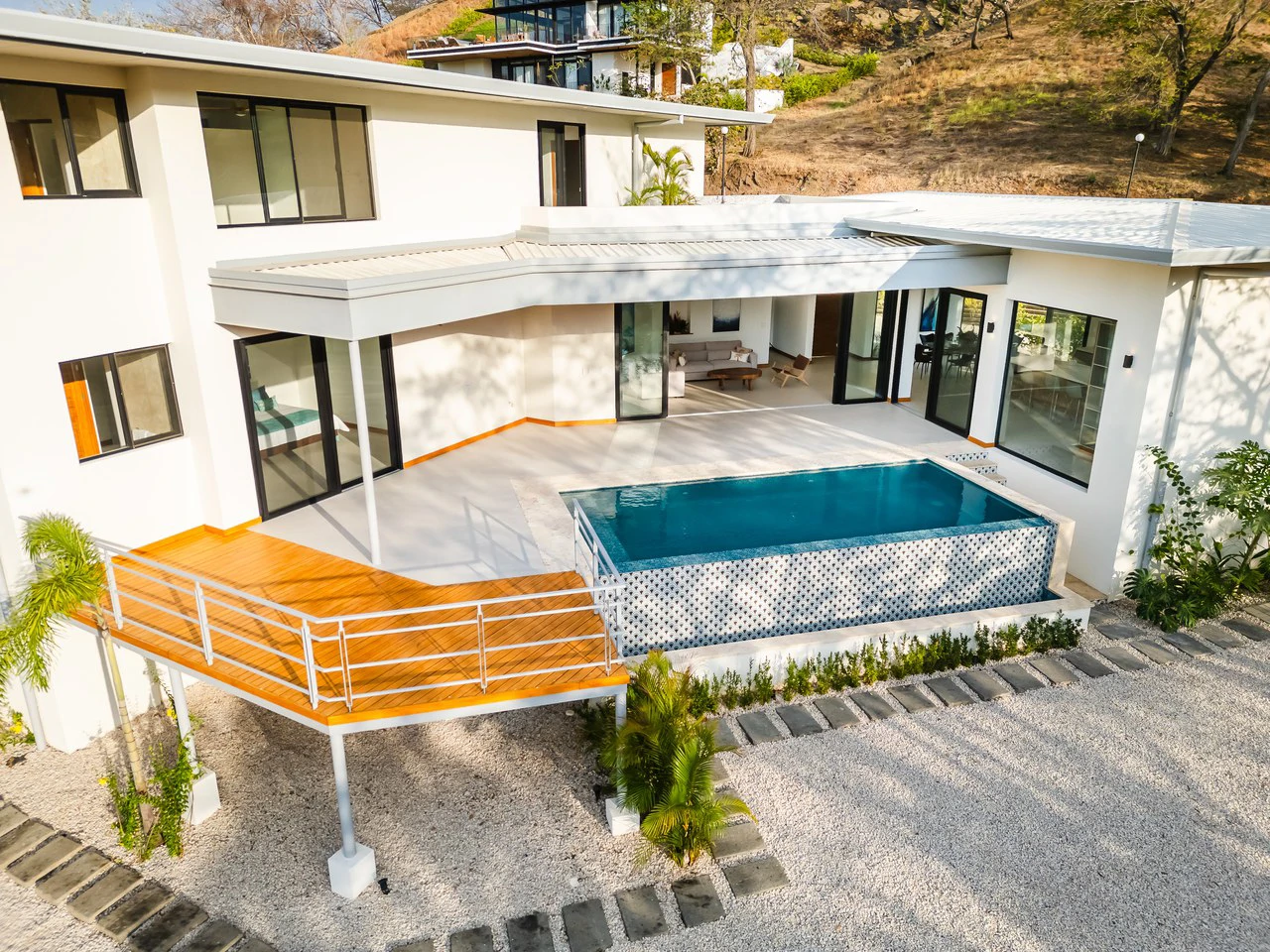 Casa Zoul: A Luxurious residence in the prestigious SENDEROS gated community of Tamarindo! - Gallery image 6