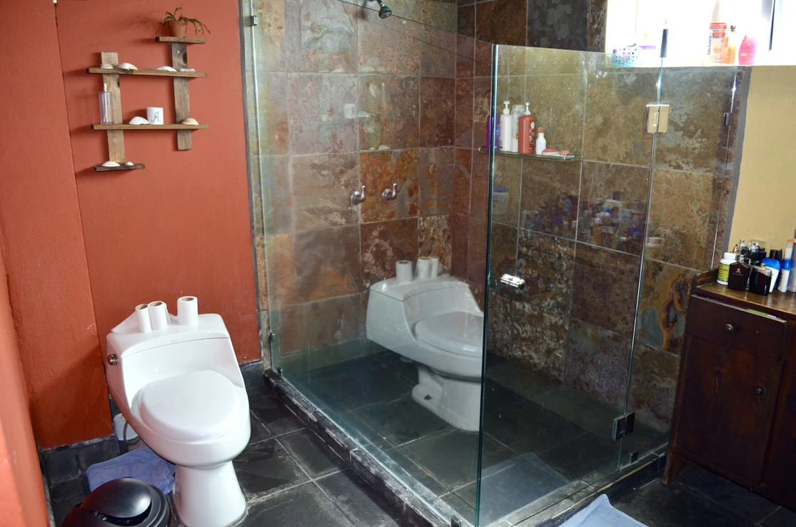 House for sale in Costa Rica: Unique Industrial style house for sale in San Isidro Heredia - Gallery image 23