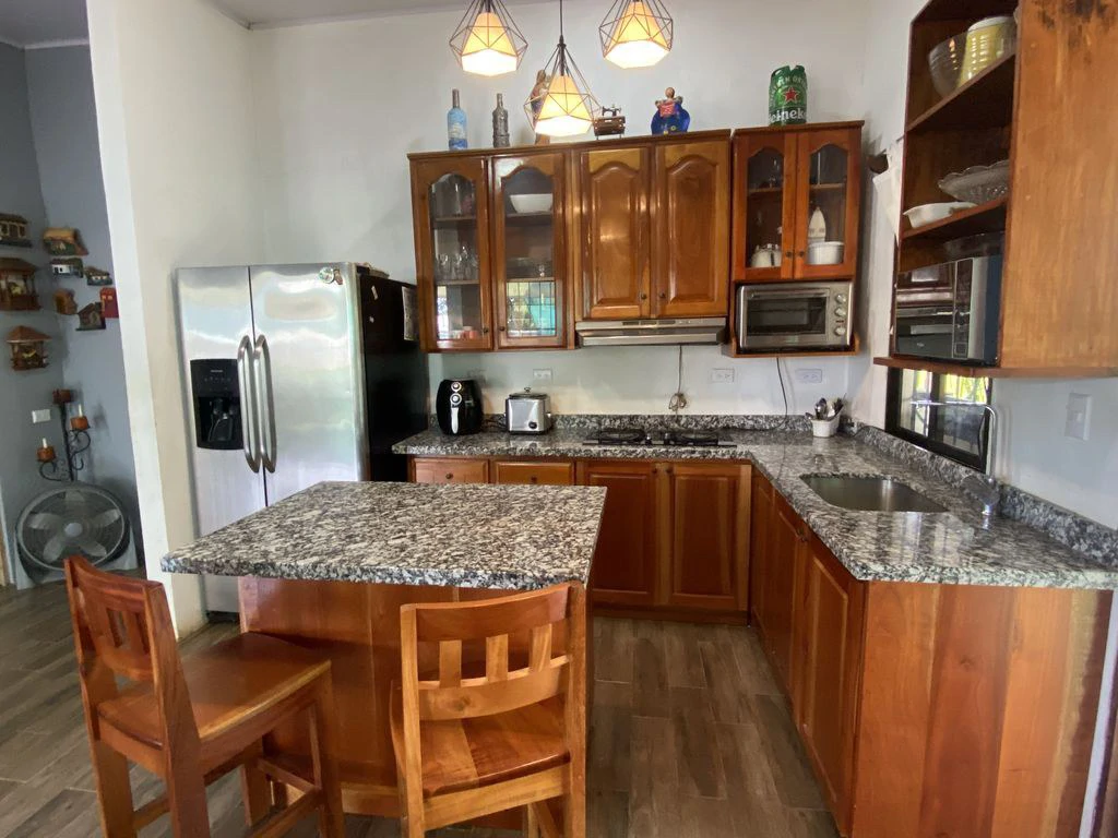 Casa Munoz: 3 Bedroom Home and 2 Unit Duplex with space for a pool, Located in El Canto de los Gavilanes - Gallery image 18