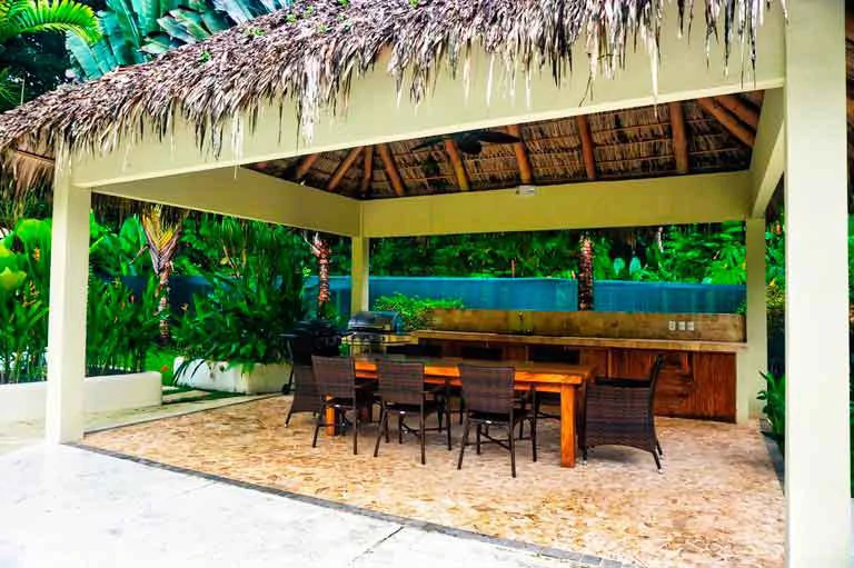 VILLA #1: Live or invest in a property that has it all: the perfect harmony between luxury and nature - Gallery image 12