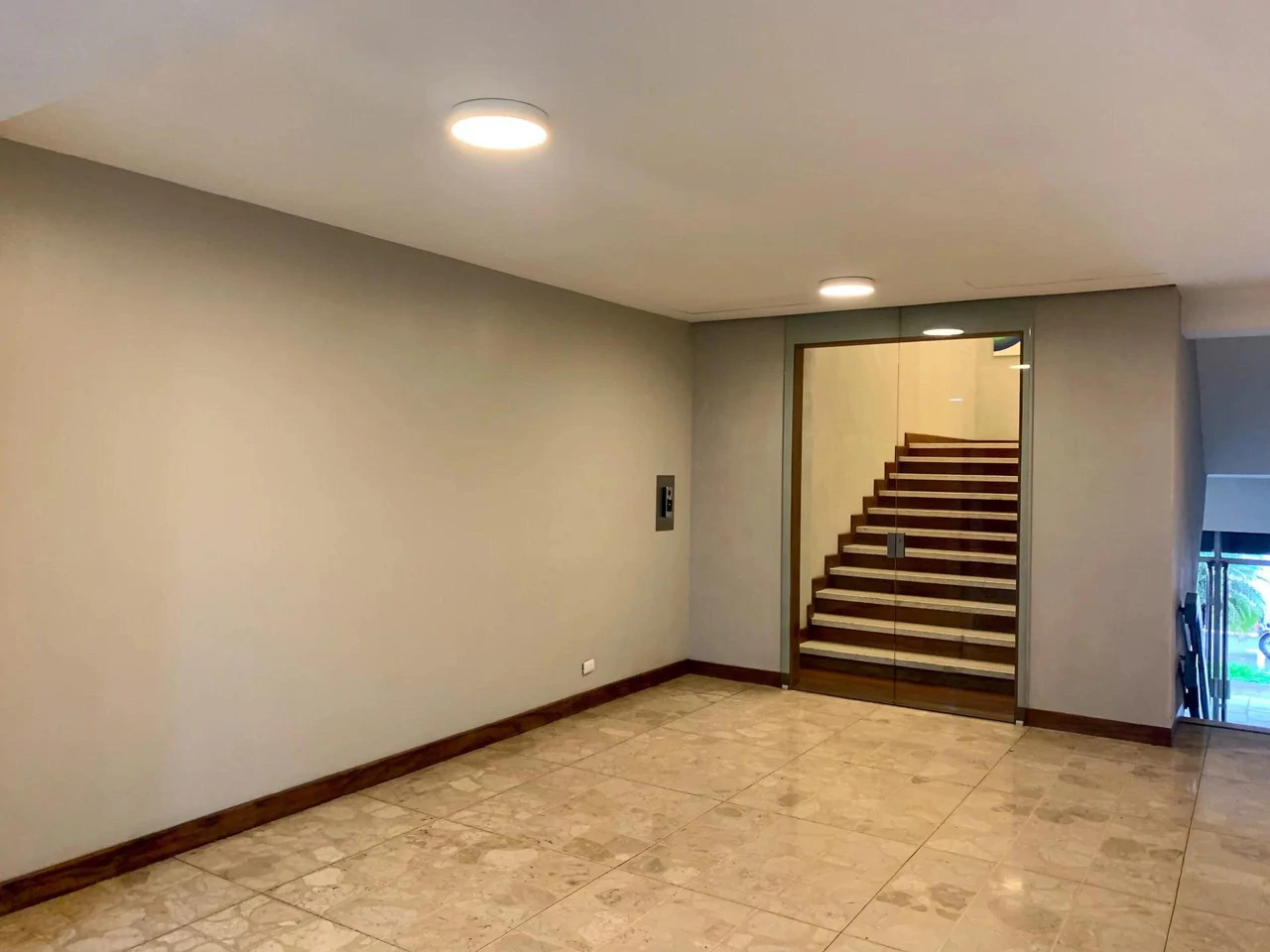 Property For Sale in La Merced - Gallery image 3