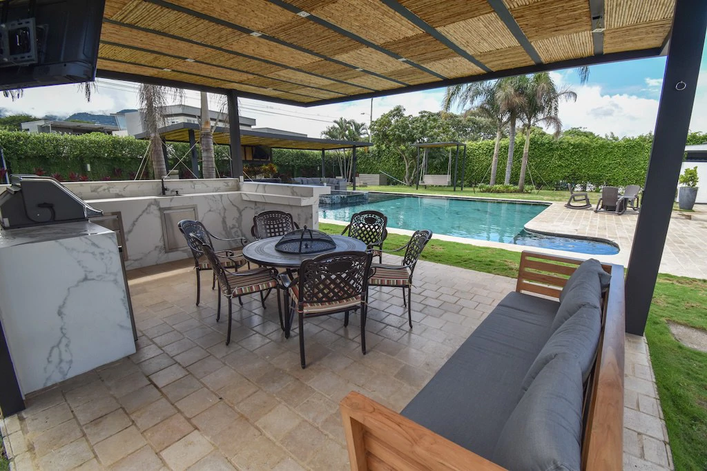 House For Sale in Lindora - Gallery image 39