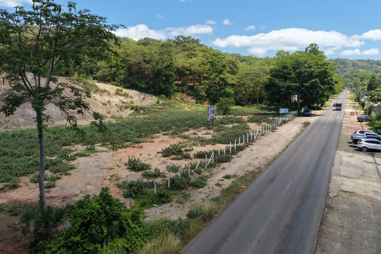 Commercial Development Land: Near Huacas - photo 9