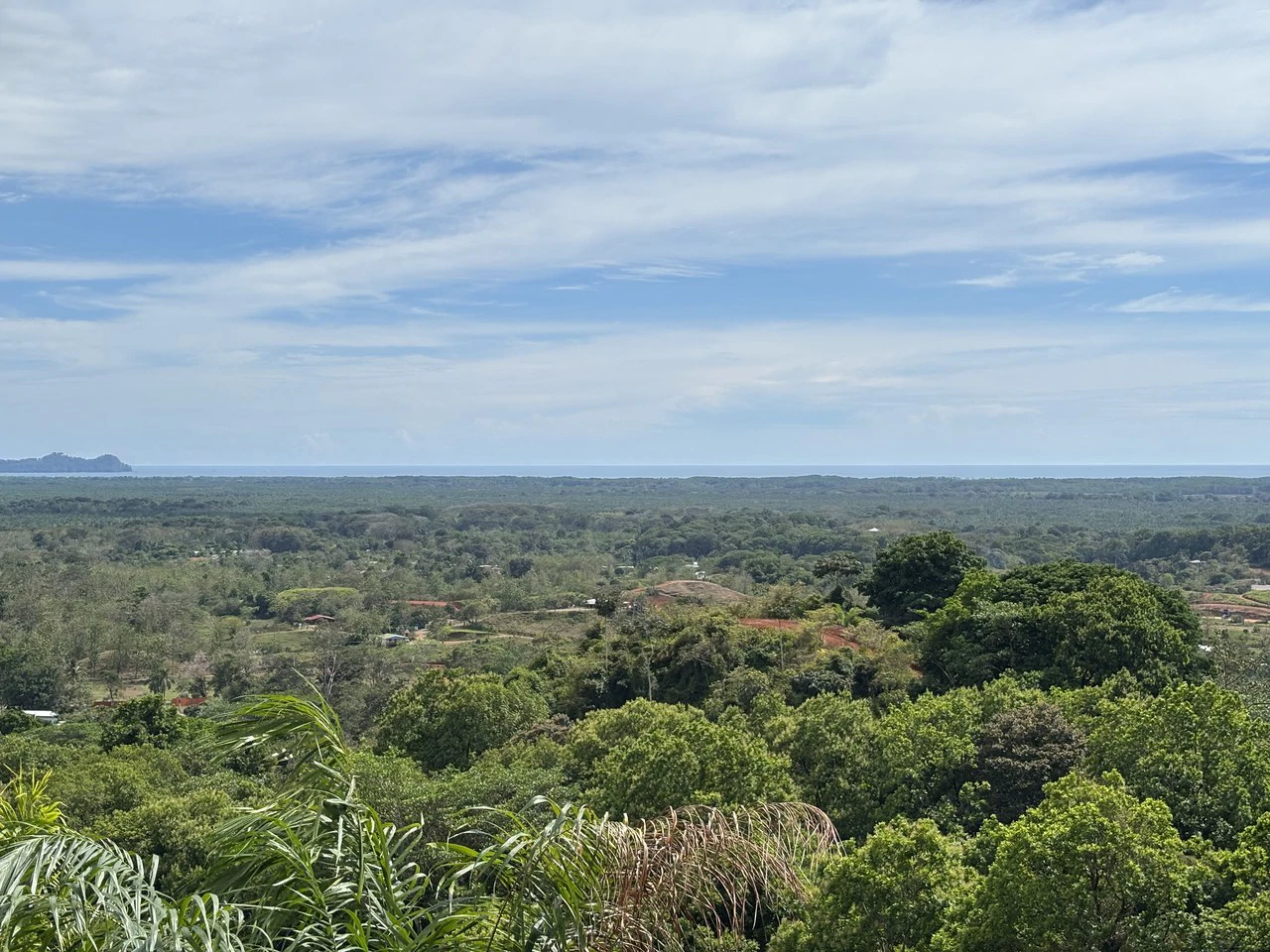 Breathtaking Ocean-View Estate: Over 1 Hectare of Serenity and Sunset Magic - Gallery image 13