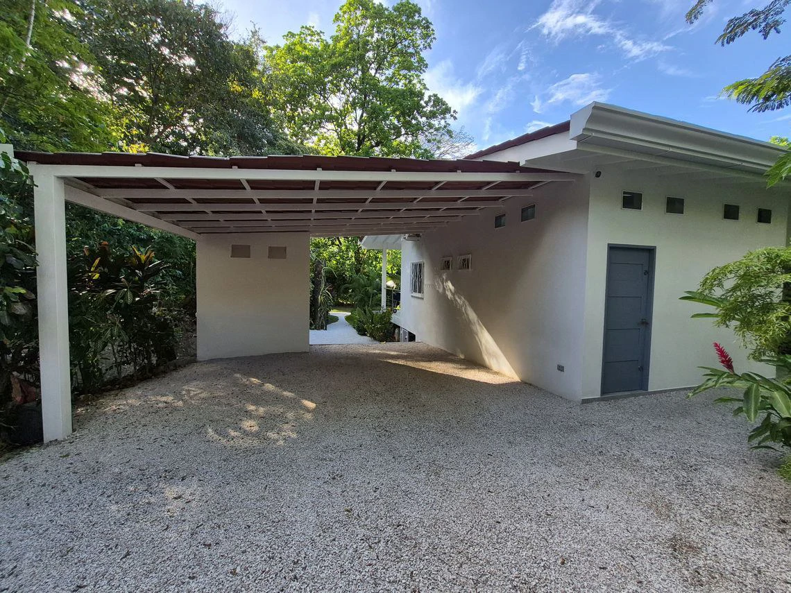 Casa Del Rio: Under Contract | Elegant Contemporary Tropical Home with Pool and Peaceful River Setting, Minutes from Sámara - Gallery image 30
