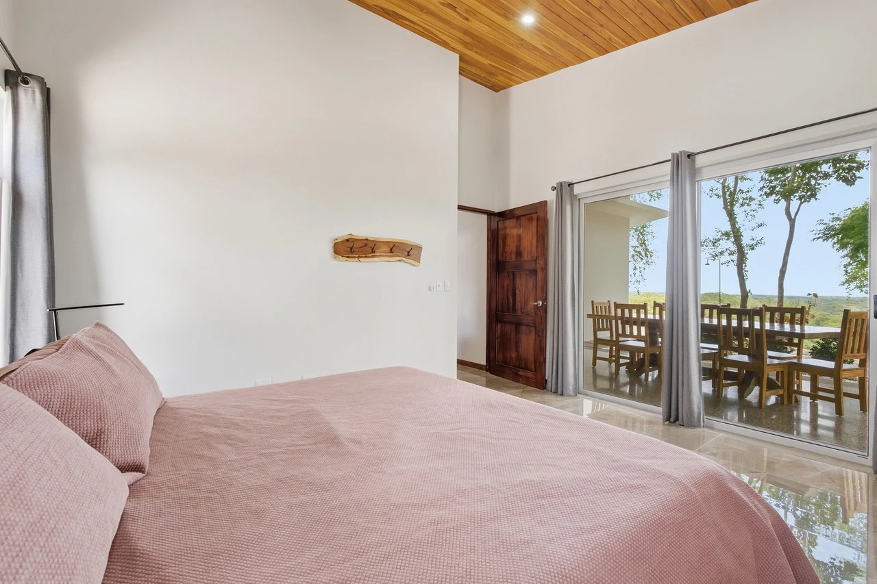 Casa de Las Barbas & Casa Libertad: Two Ocean View Homes on 3.5 Acres in Pura Jungla - photo 8