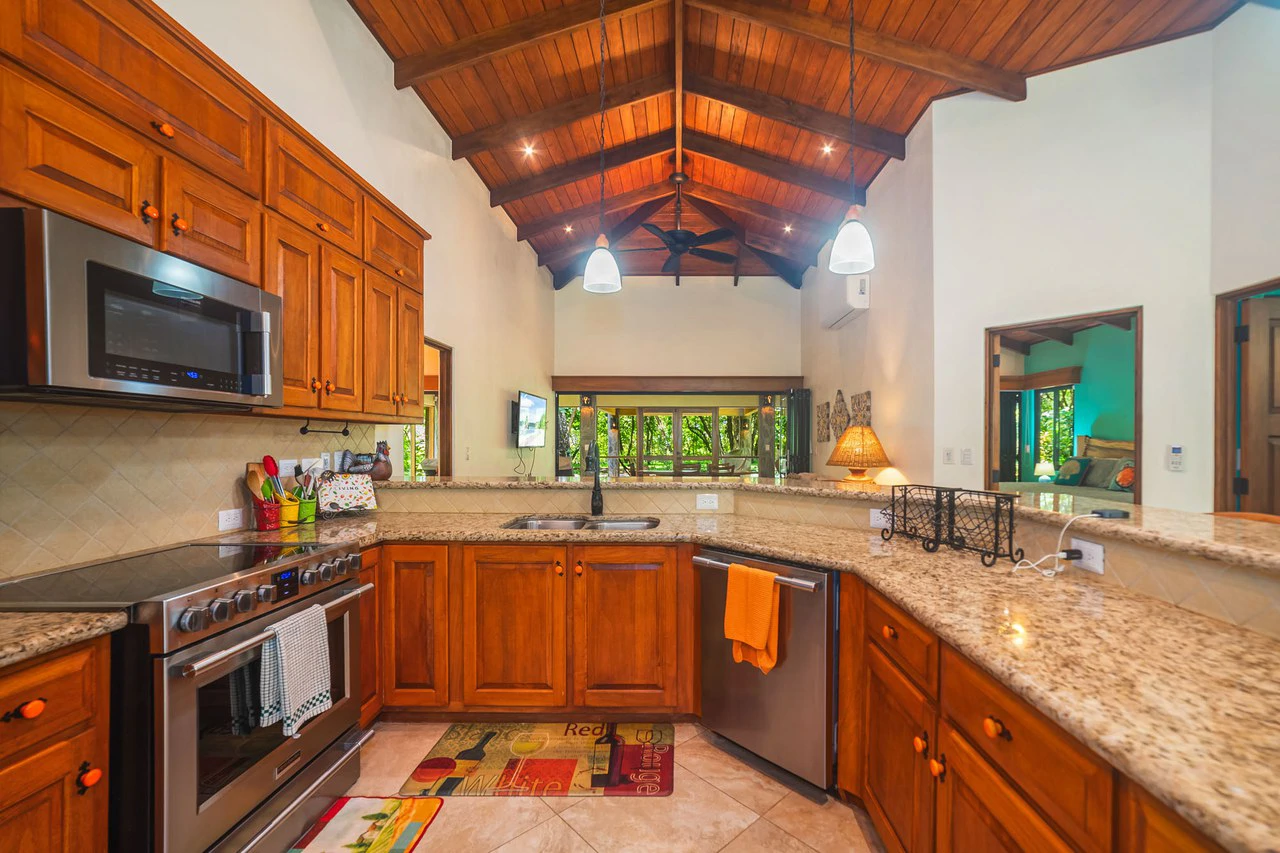 Casa de Paz: Turnkey 2BR Home in Ecological Gated Community - Gallery image 28