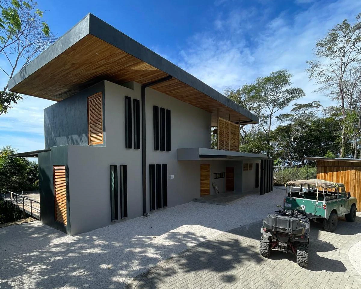 Private Hilltop Villa with Breathtaking Ocean Views in Santa Teresa: Modern Ocean View Villa with Guest house Bali-Inspired Design | Santa Teresa | $1.98M - Gallery image 32