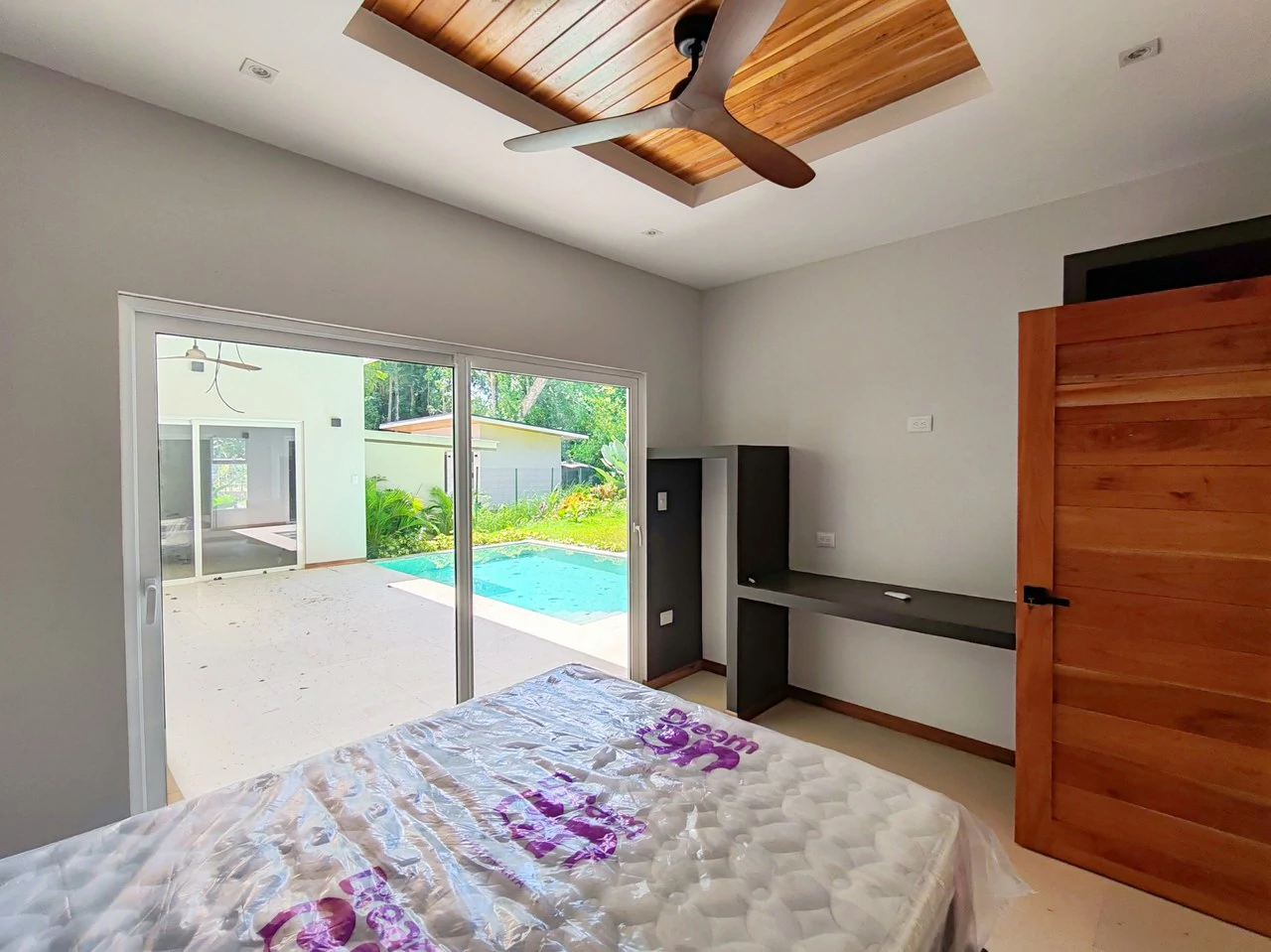 ID 4198: Modern New Villa with Pool in Puerto Viejo — Walk to Beach, Owner Financing Available - Gallery image 11