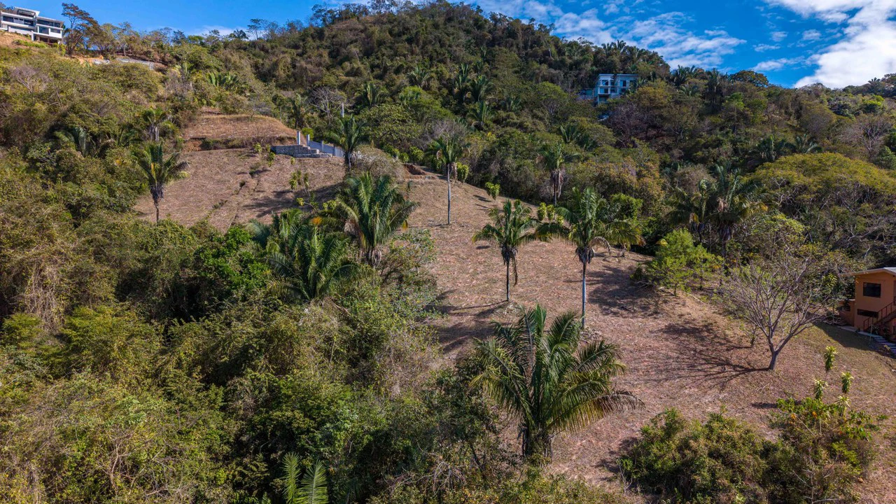 Oceanview Three Parcel Lot in La Reserva - Gallery image 13