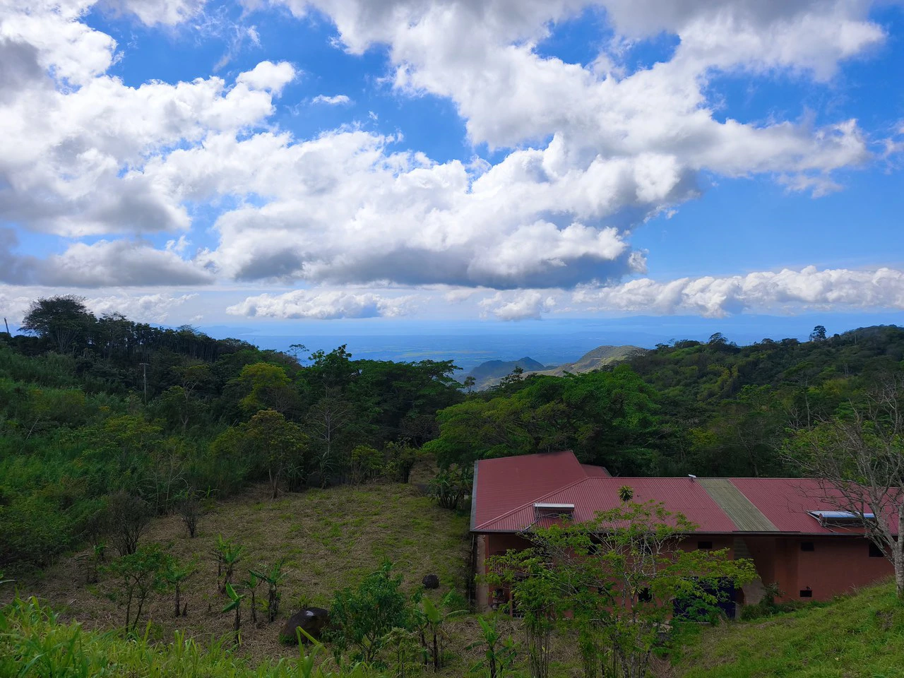Lot #10: High-Yield Boutique Hotel & Wellness Retreat with turn-key 10BR Investment | 60 Mins to SJO Airport - Gallery image 5