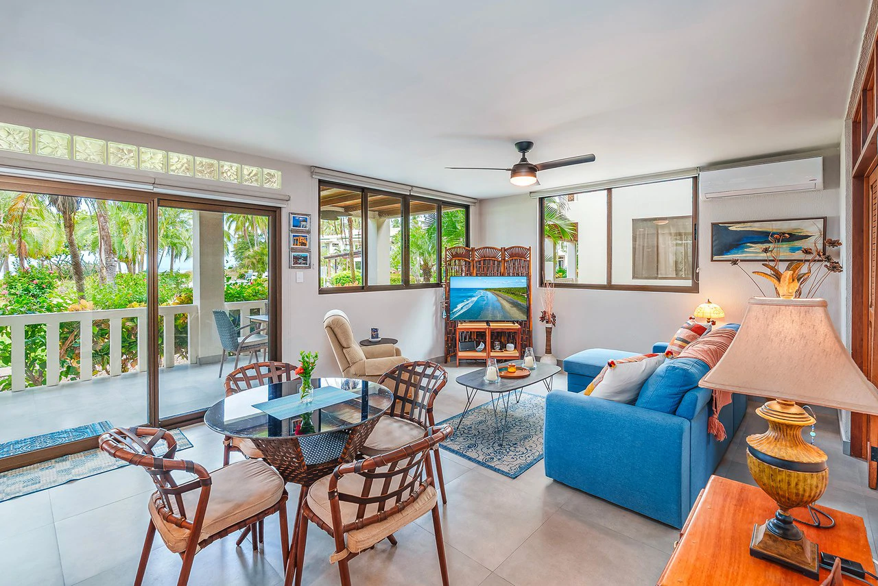 Las Brisas #15: Beachfront Condo With Luxury Upgrades & Unparalleled View - Gallery image 15