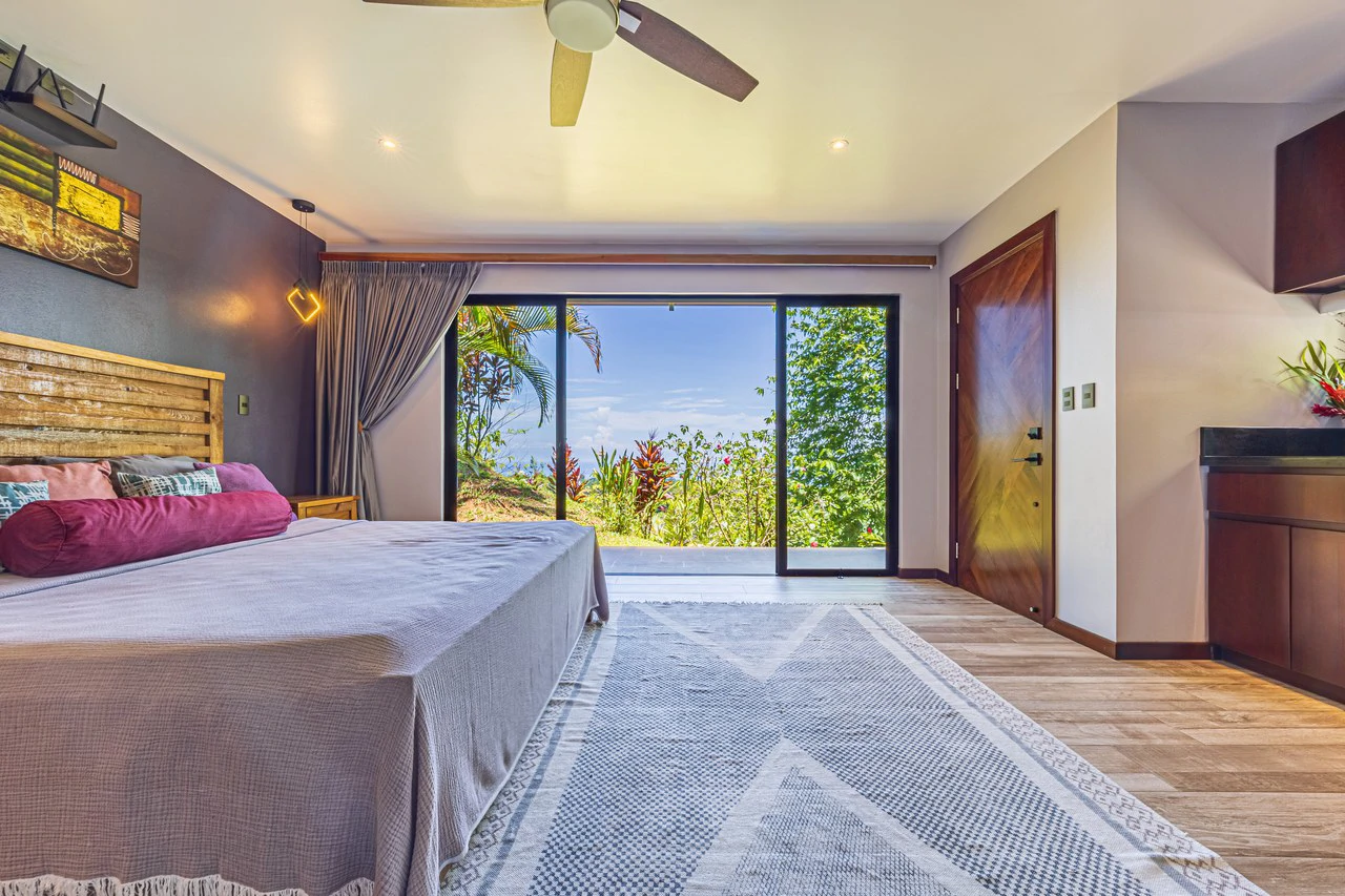 Casa Markissa: Luxury Oceanview Villa with Proven Rental Income. - Gallery image 28