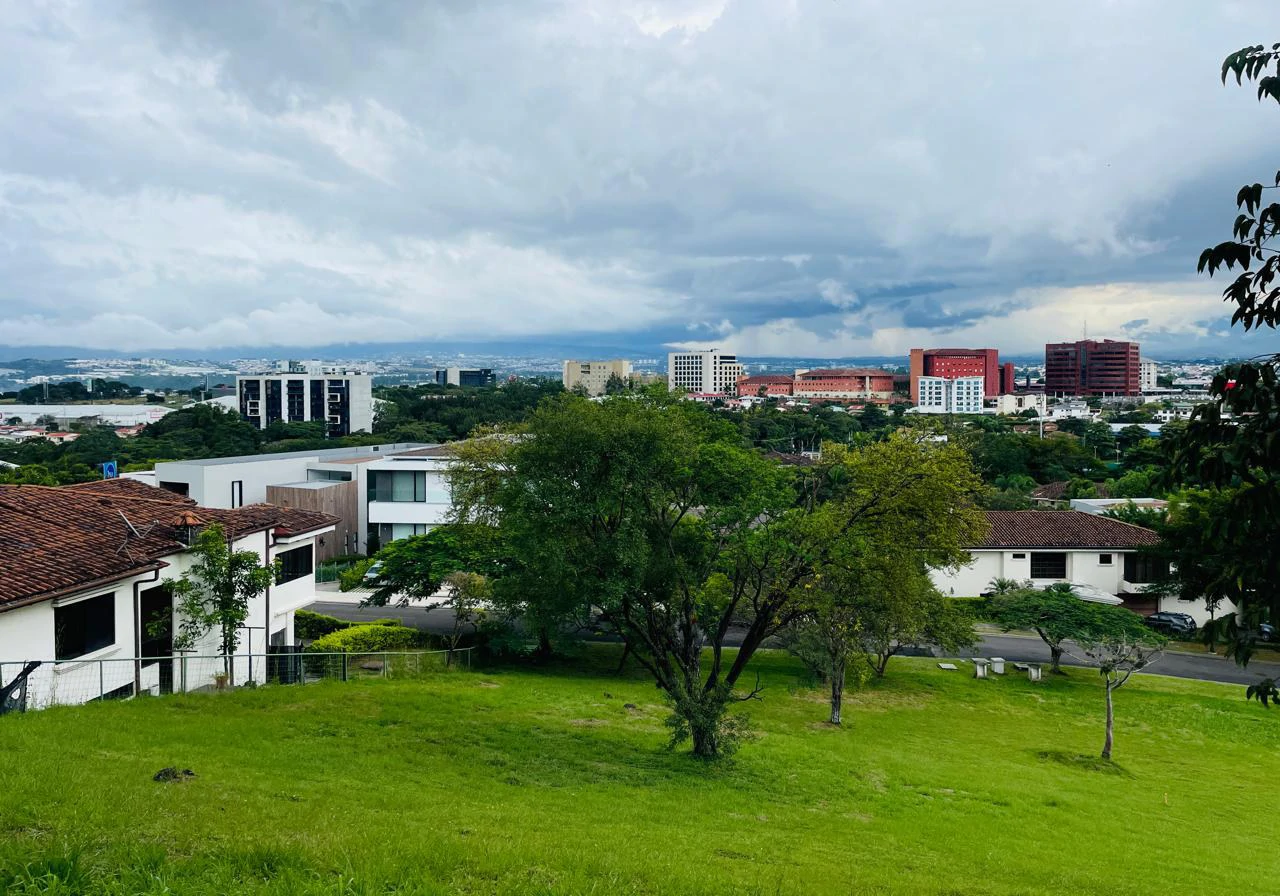Lot for sale Cerro Alto Gated community Escazu Guachipelin - Gallery image 17