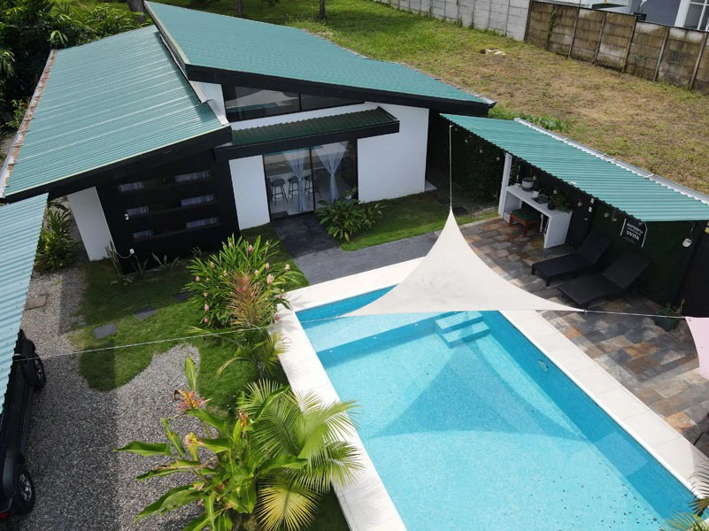 Butterfly Wings House 3 Bed 2 Bath Walking Distance To Town - Gallery image 42