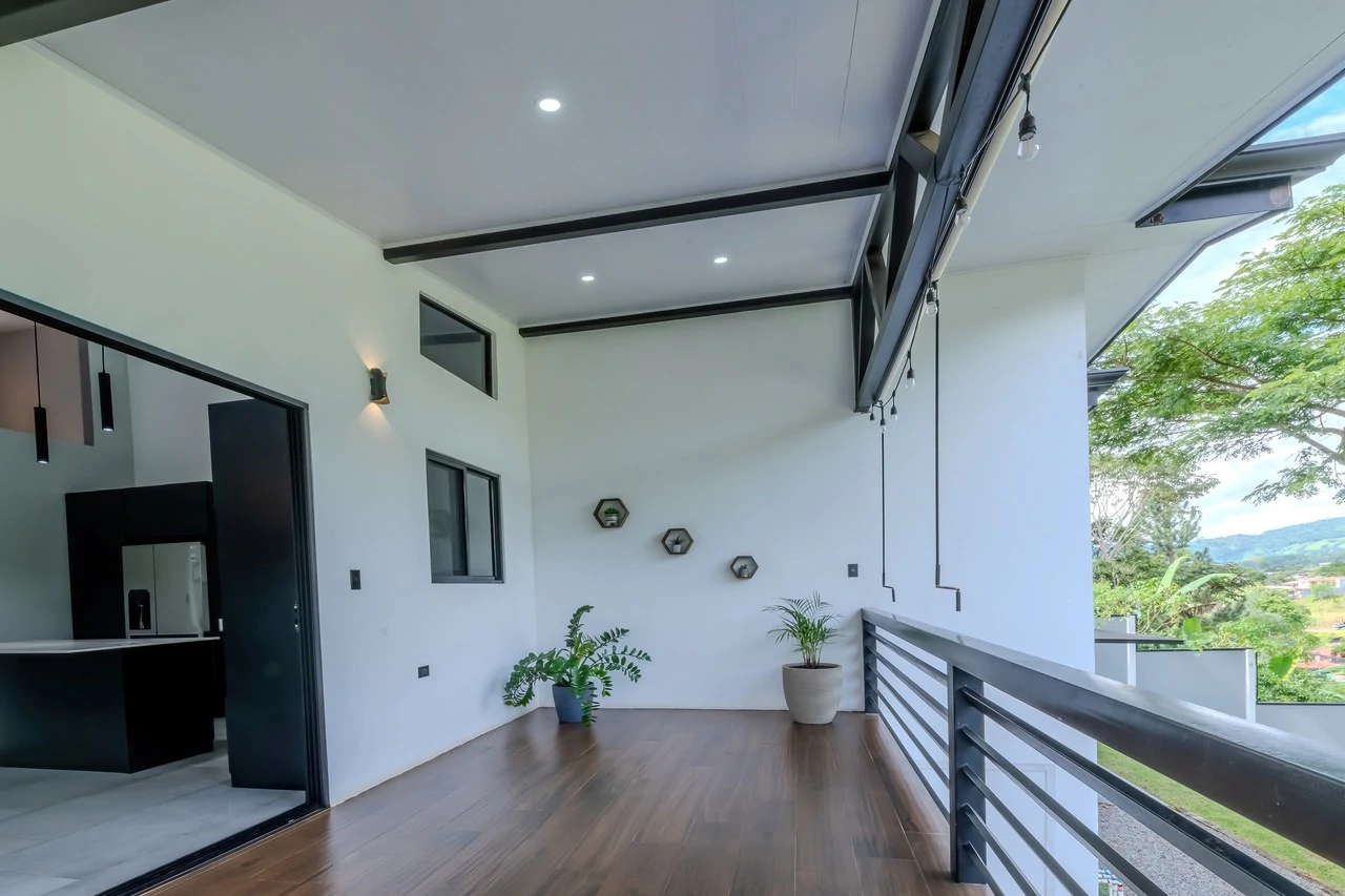 Modern Home in Pérez Zeledón | 3 bedroom, 2 bathroom - Gallery image 9