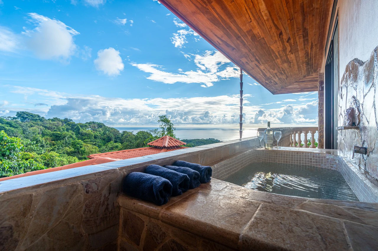 Mountain House For Sale in Escaleras - Gallery image 95