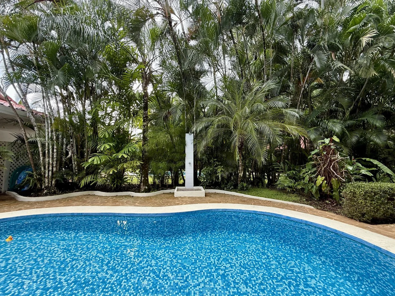 Semi 428: Tropical Paradise With Complete Privacy — Your Dream Escape Awaits! - Gallery image 20