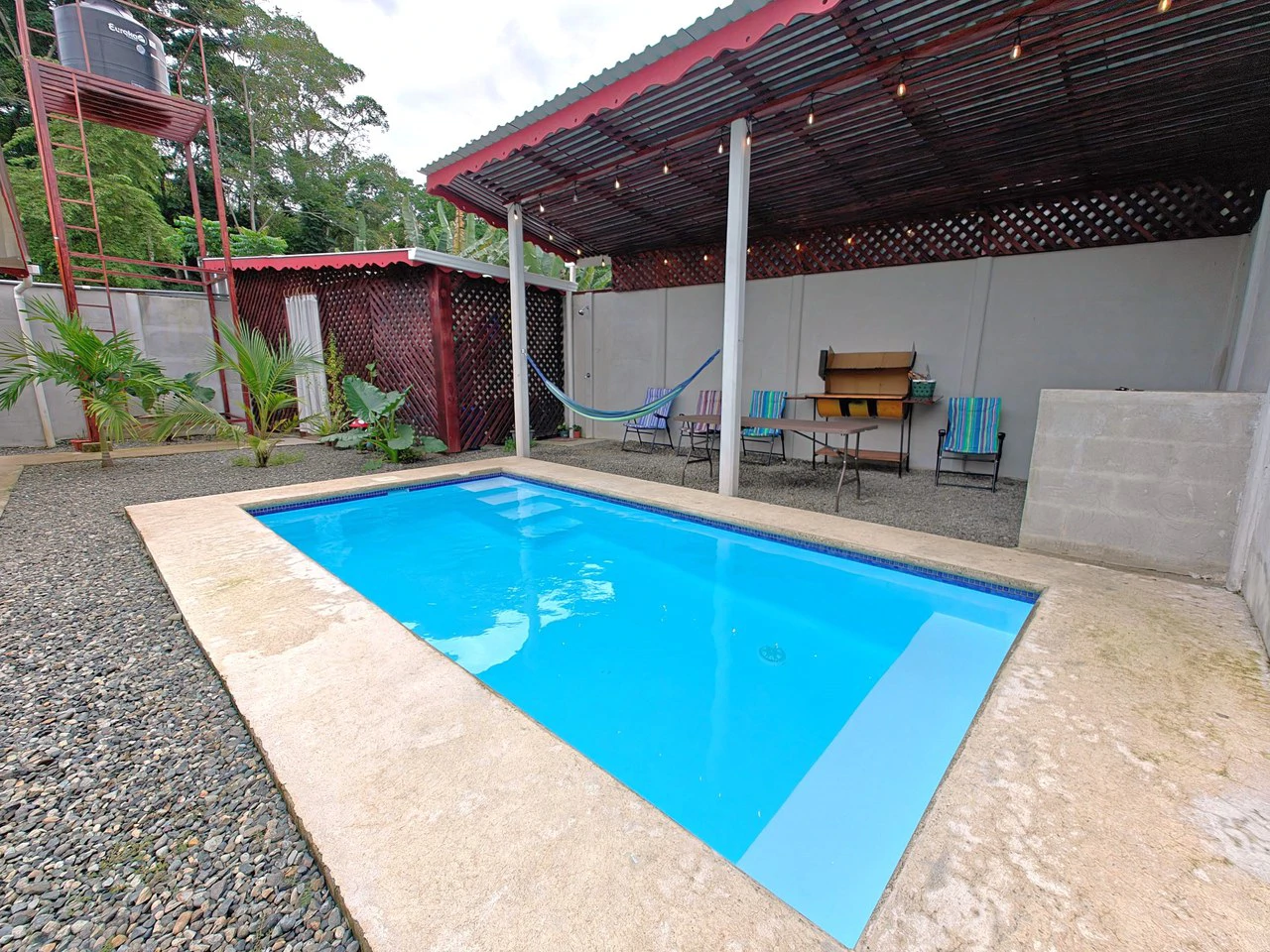 3 Bd/3 Ba - Triplex Apartment with Pool: in Hone Creek - Gallery image 3