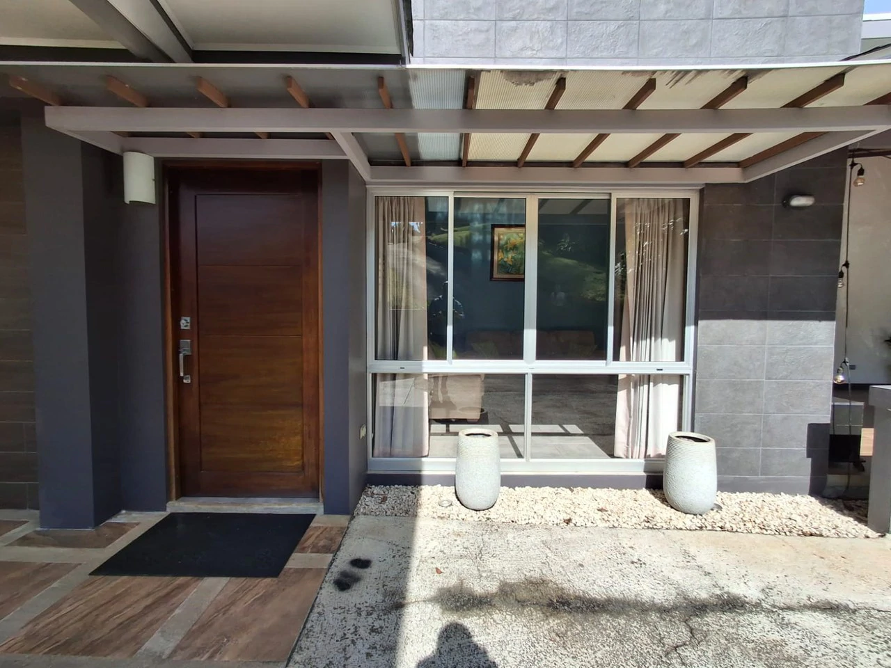 Casa Hacienda: Modern single level in Prestigious Hacienda del Paseo - Gallery image 7