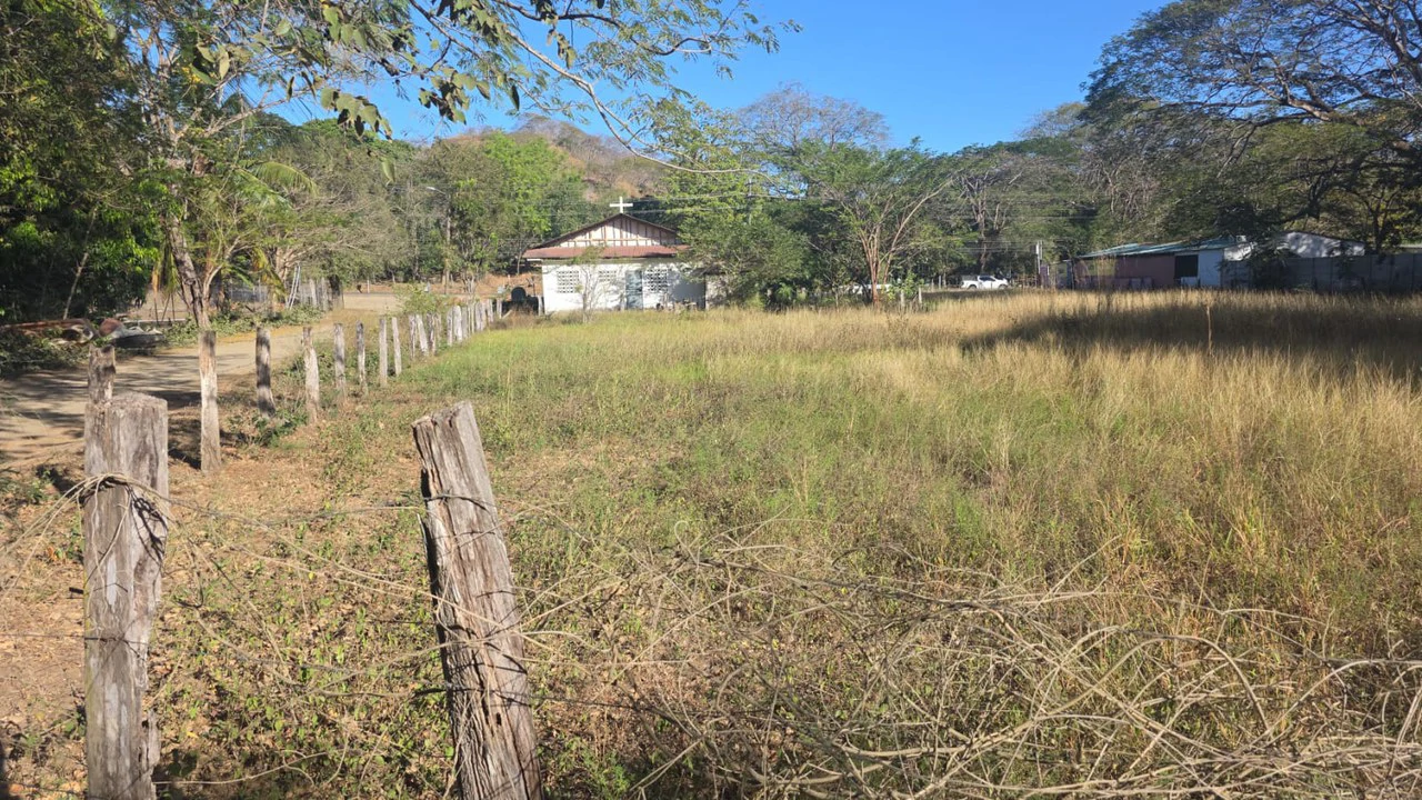 3 Commercial lots for sale in Artola with 70 m of public road frontage - Gallery image 12
