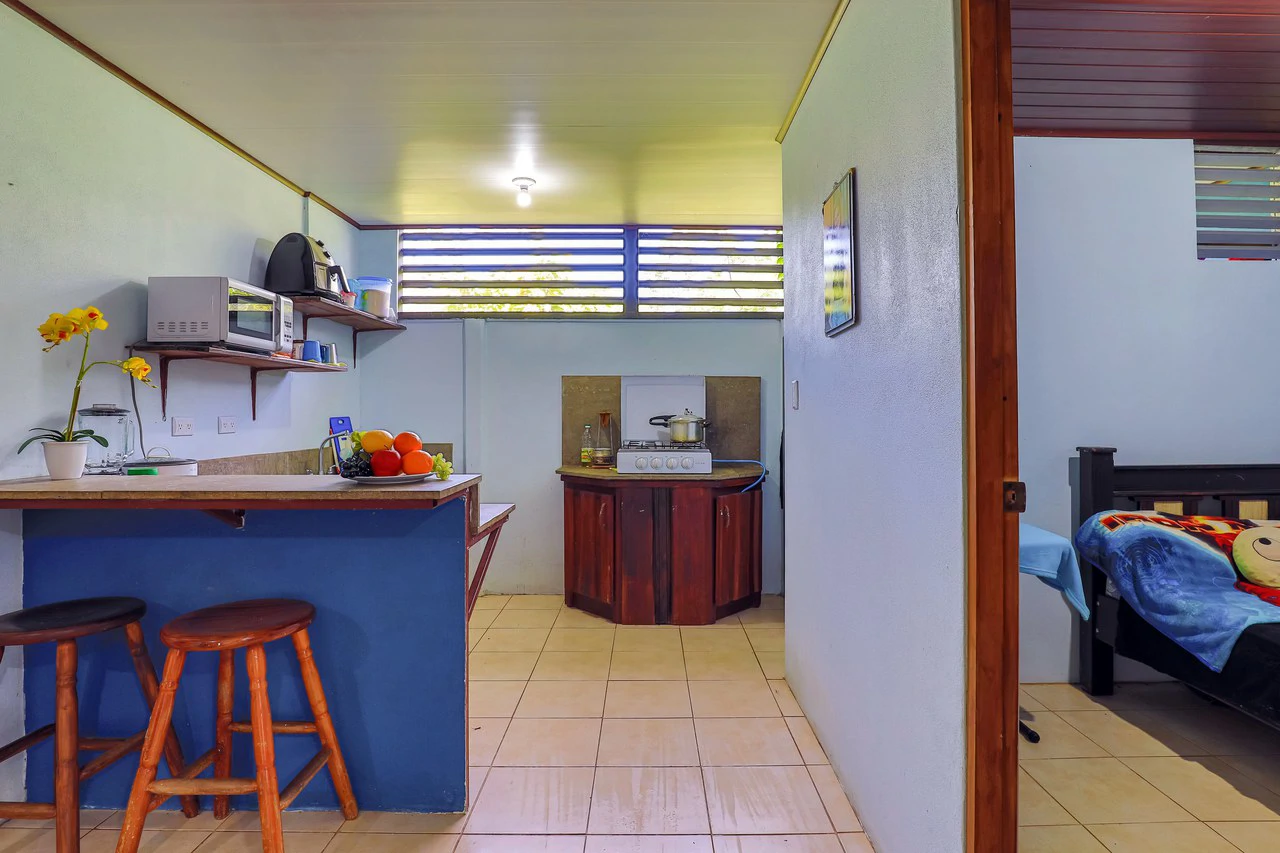 Apartment Hotel with Owners Suite, Fantastic Oportunity for Hostel in Uvita - Gallery image 15