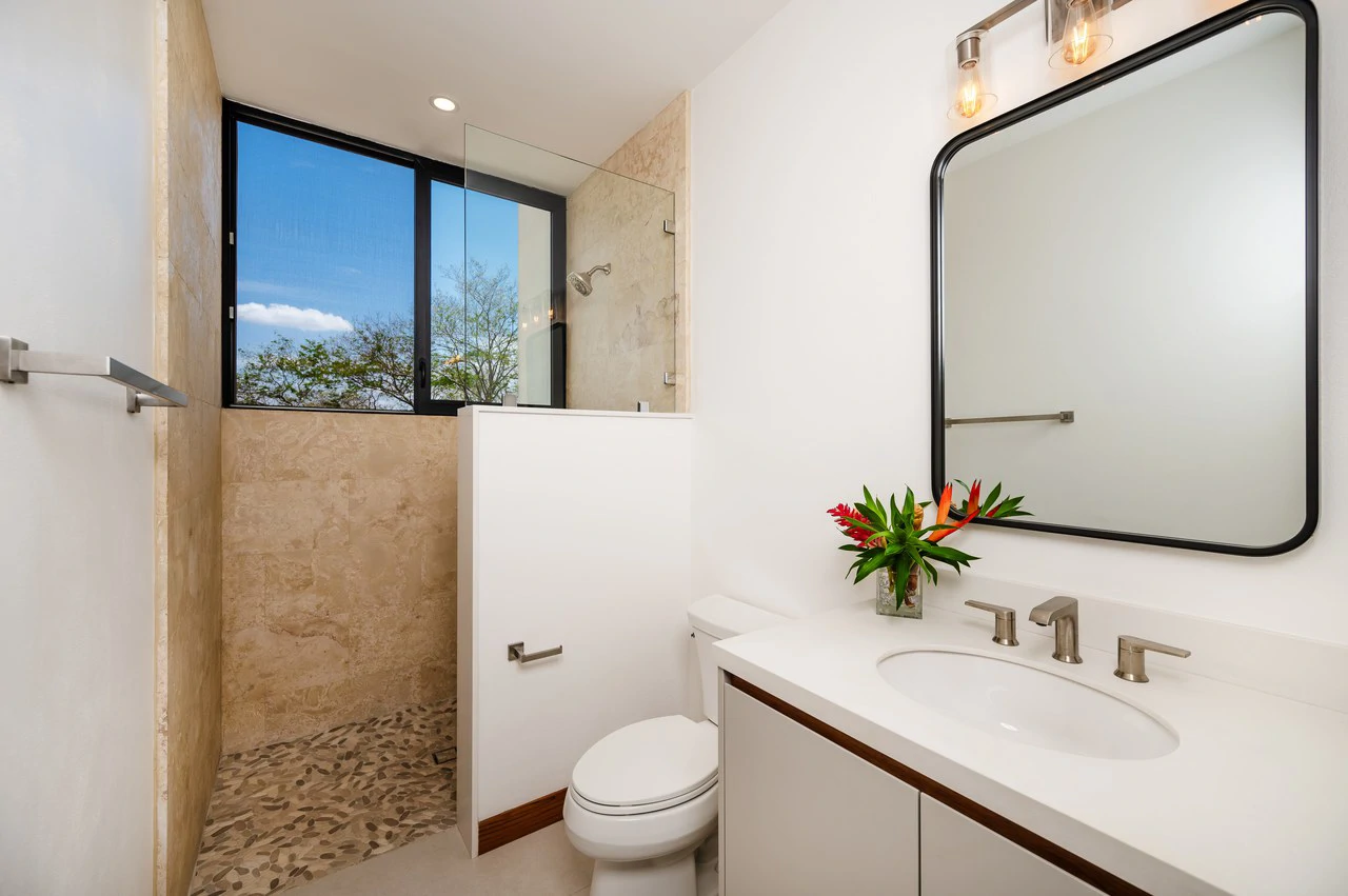 Casa Zoul: A Luxurious residence in the prestigious SENDEROS gated community of Tamarindo! - Gallery image 24