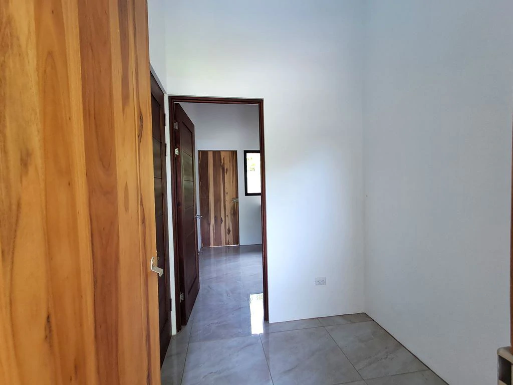 Casa Luz: Brand-New Home in the Gated Community of Loma Verde - Carrillo - Gallery image 15