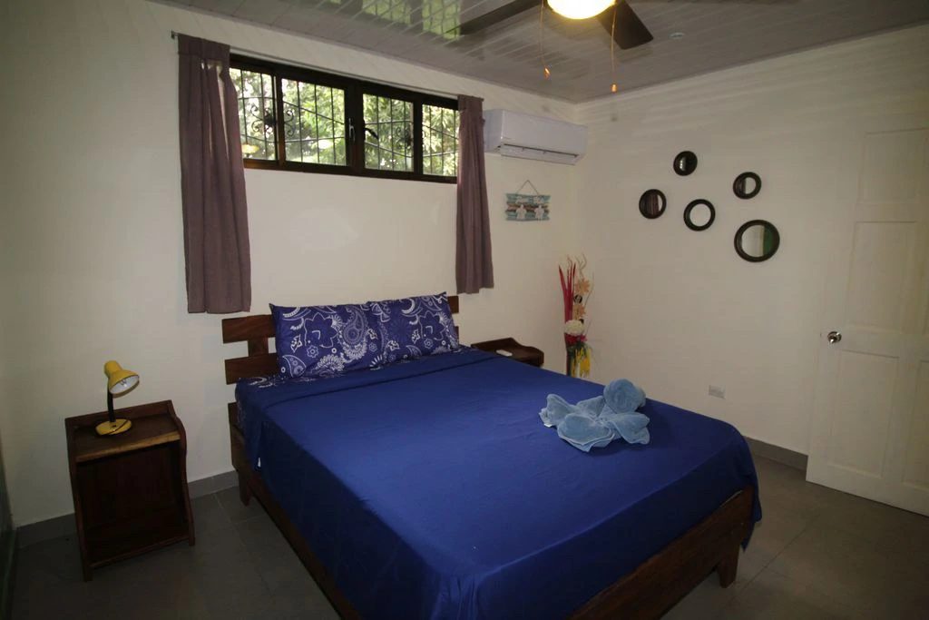Casa Nela: Brand new multi-family home and income-producing property, steps from the beach - Gallery image 23