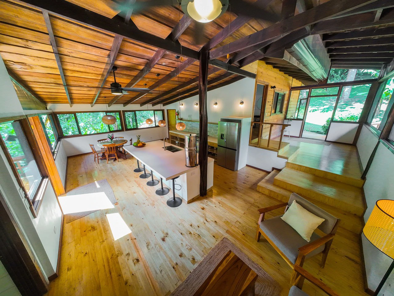 Serene Jungle Home + Guest Cabin on 3 Acres and River - Gallery image 12