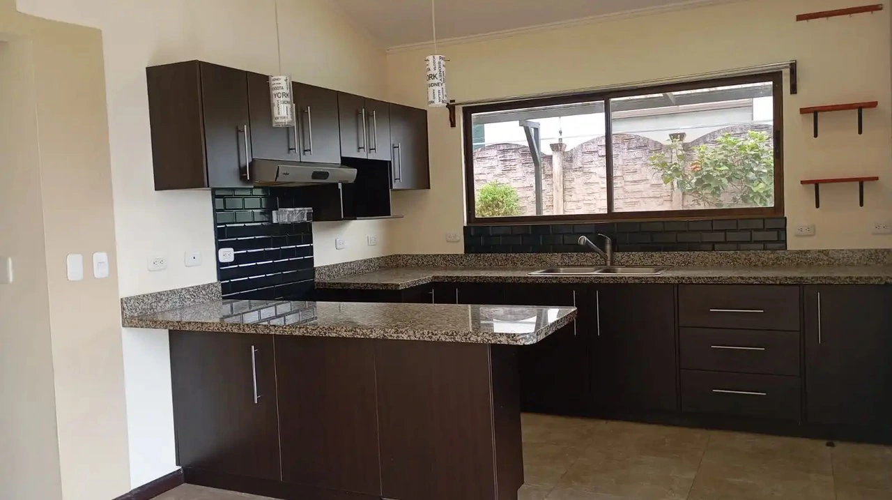 House For Sale in Alfaro - Gallery image 2