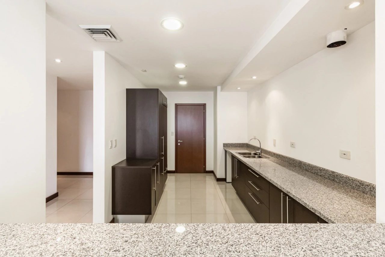 Apartment For Sale in San Rafael - Gallery image 5